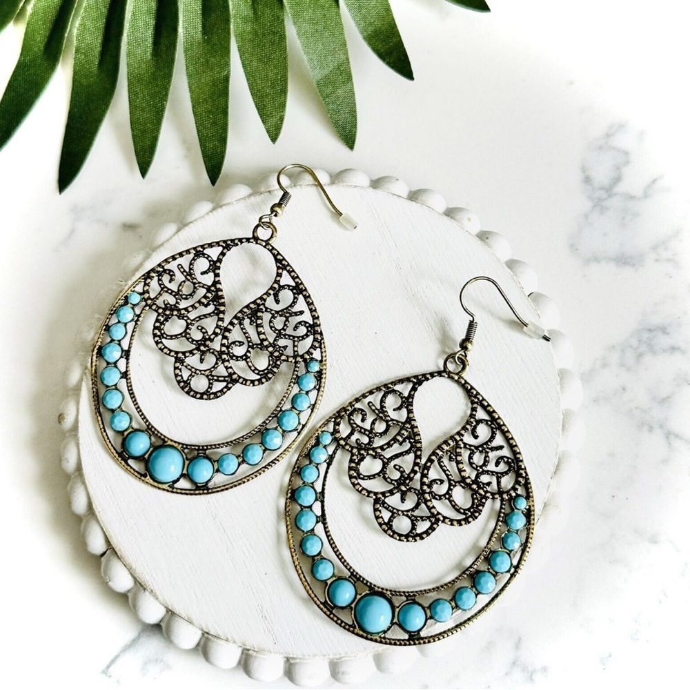 3/$22🩶 Western Turquoise Stone Antiqued Gold Tone Delicate Teardrop Earrings NEW - Picture 9 of 11